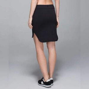 Lululemon  City Skirt size 4